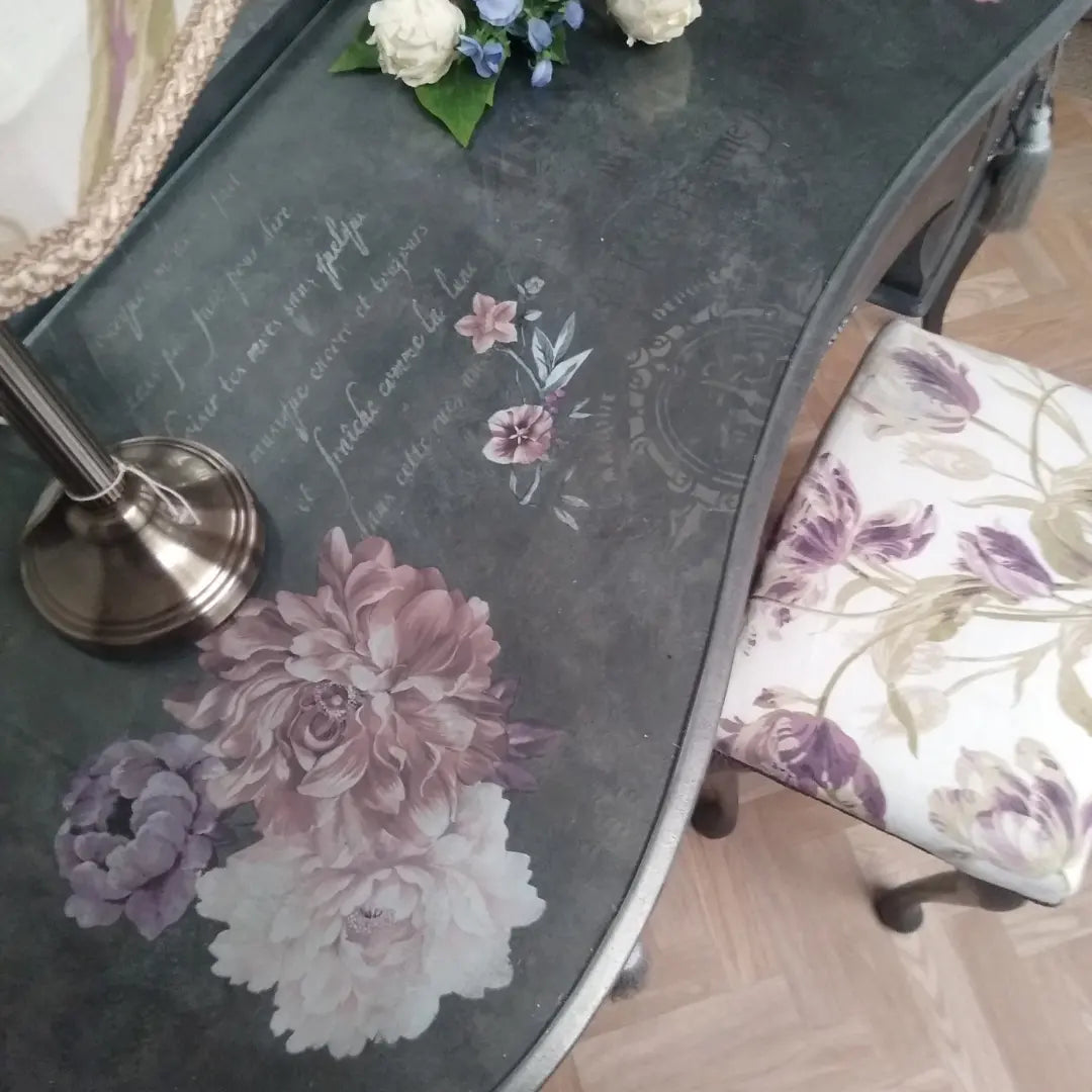 French Style Dressing Table