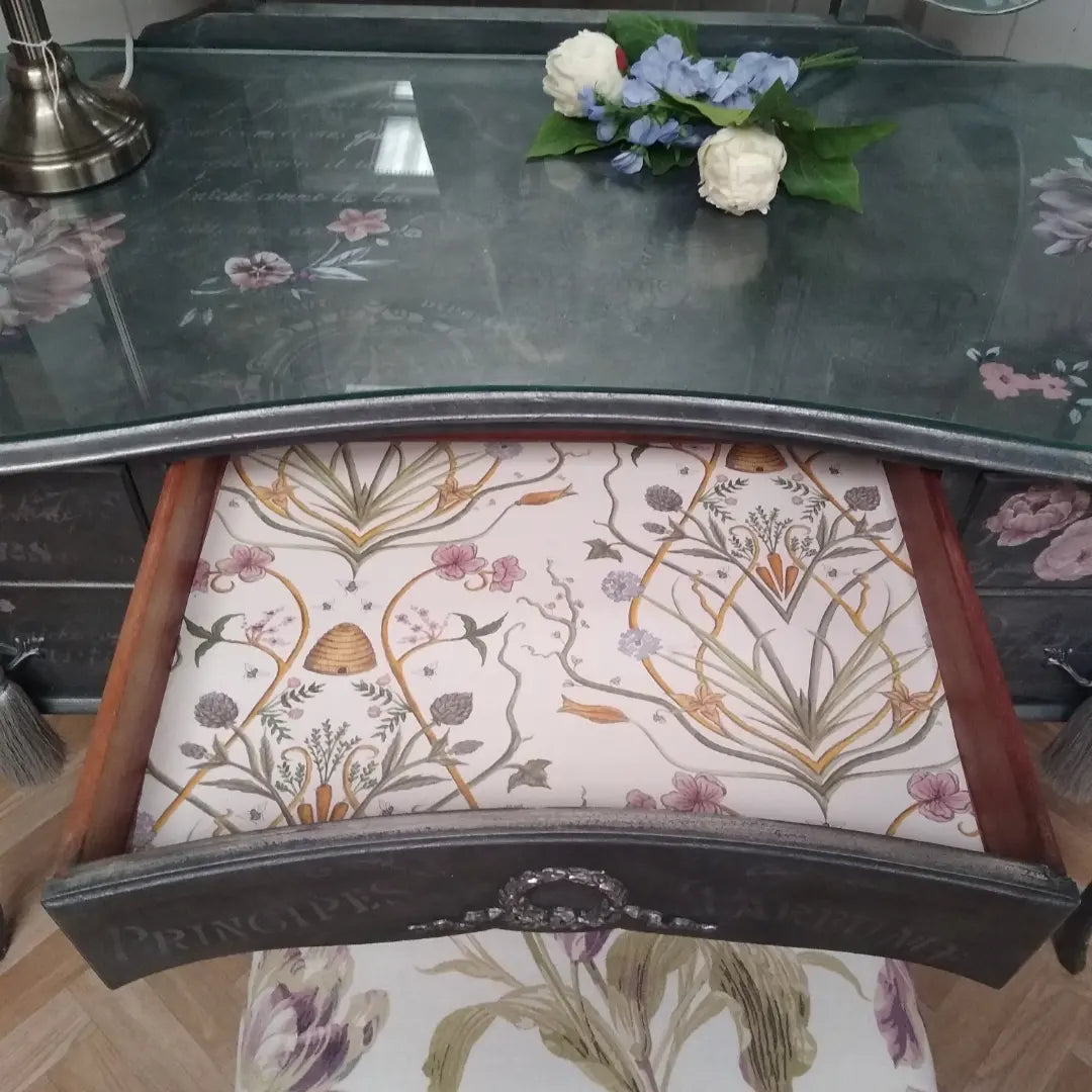 French Style Dressing Table