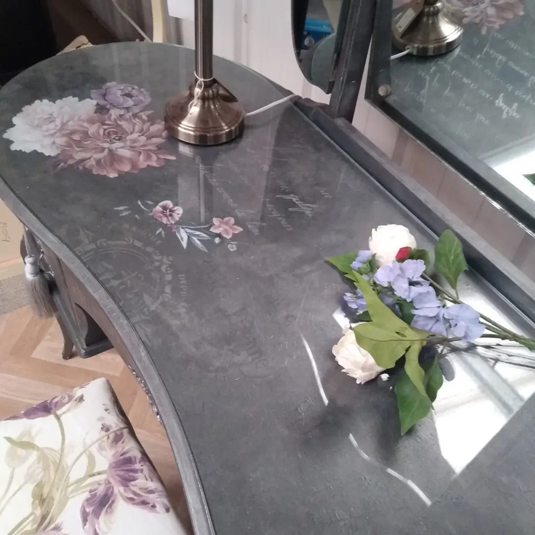 French Style Dressing Table