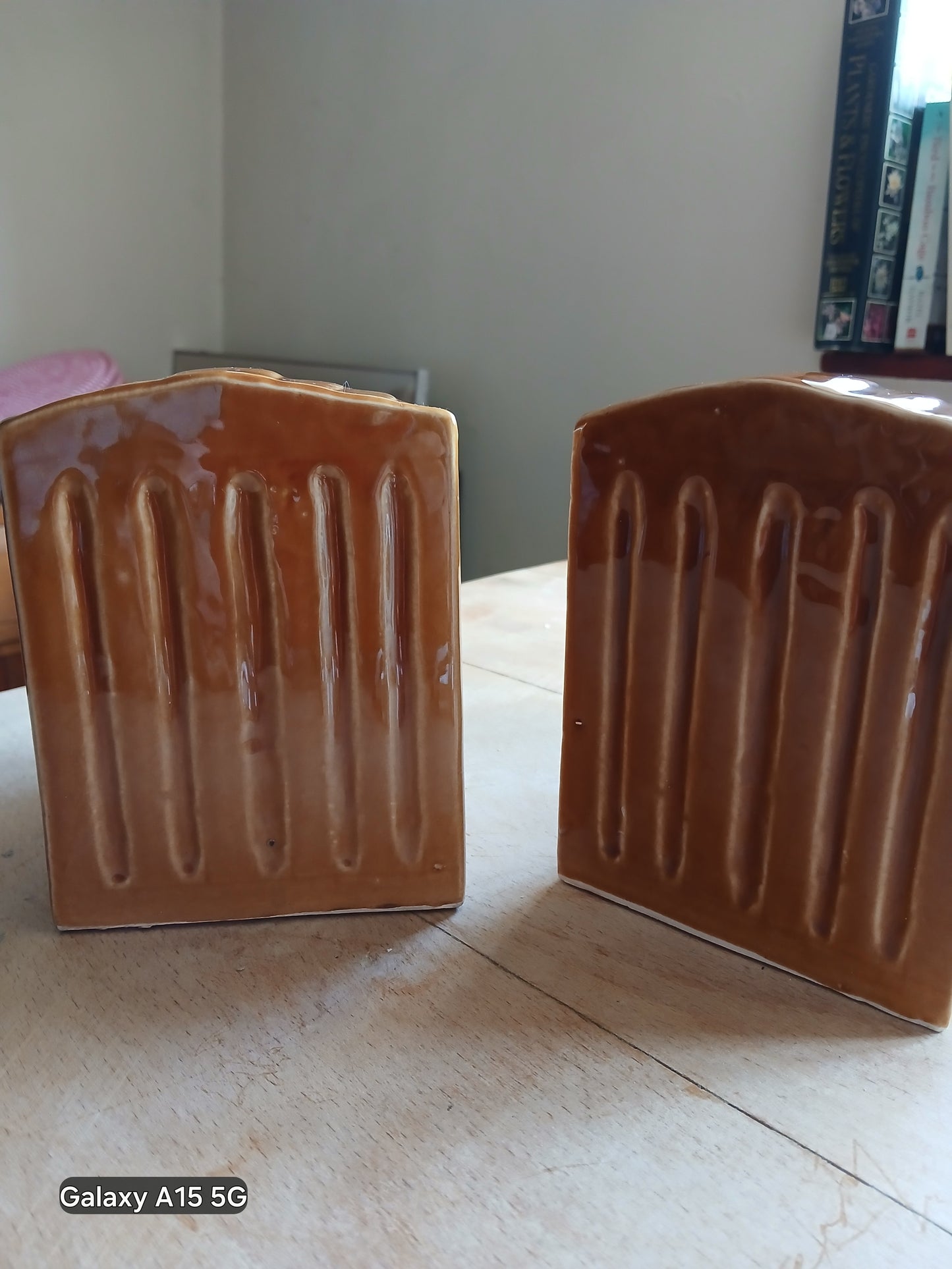 Vintage Ceramic Steam Train Locomotive Bookends – Brown Glazed Railway Engine Book Ends